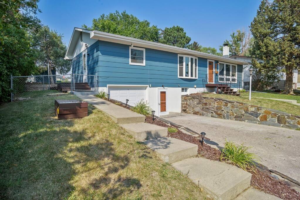Roomy 5 Bed 3 Bath Fire Place Large Outdoor Space Rapid City Exterior foto